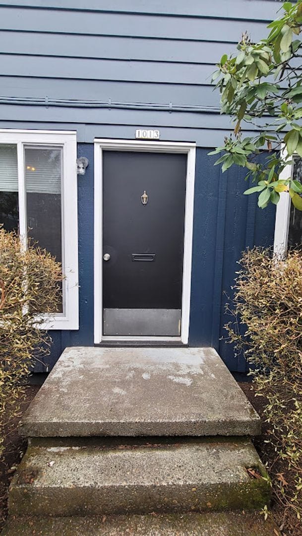 Building Photo - 1007-1019 SW Gaines St and 3521-3527 SW 10...