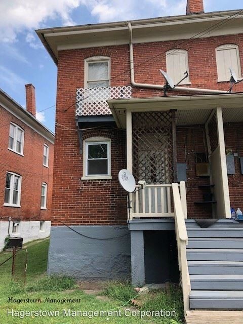 Building Photo - 120 N Artizan St