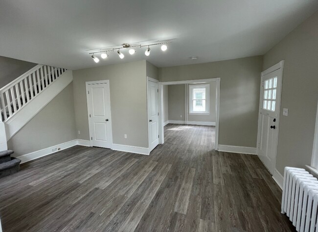 Foto del edificio - Single Family Home Available for Rent in t...
