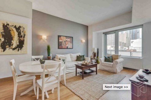 Primary Photo - 463 W 44th St
