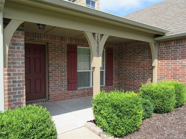 Foto del edificio - 4 Bed | 2 Bath in Owasso!