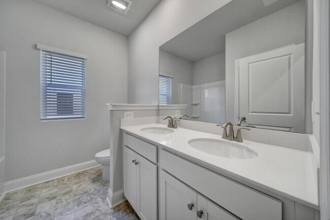 Foto del edificio - 3 Bed 2 Ranch Bath Home in Monroe!