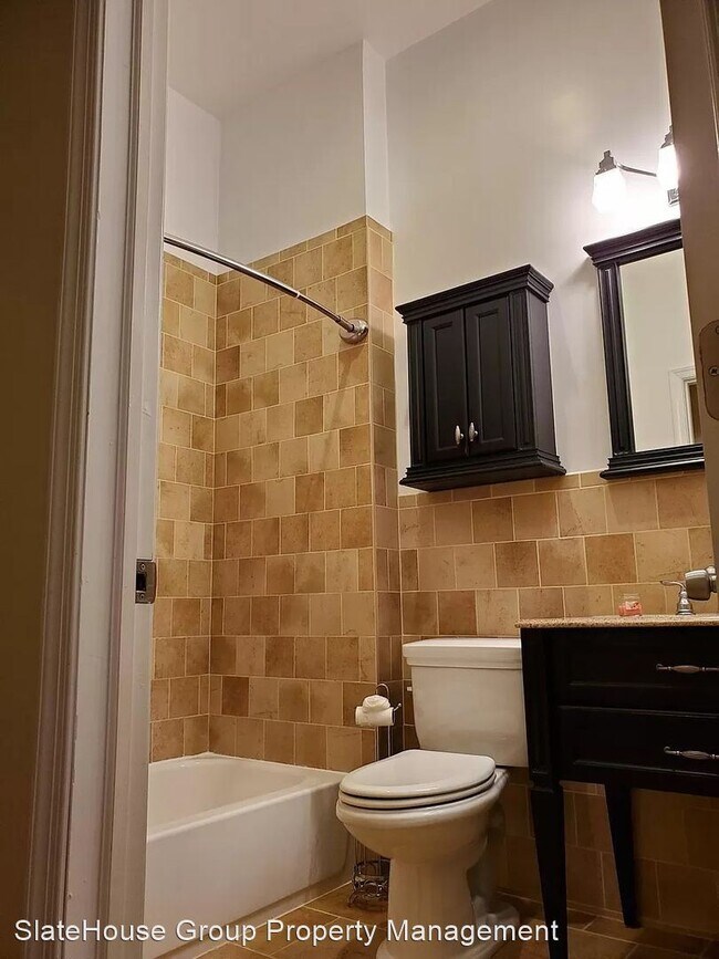 Foto del edificio - 983 N 5th St