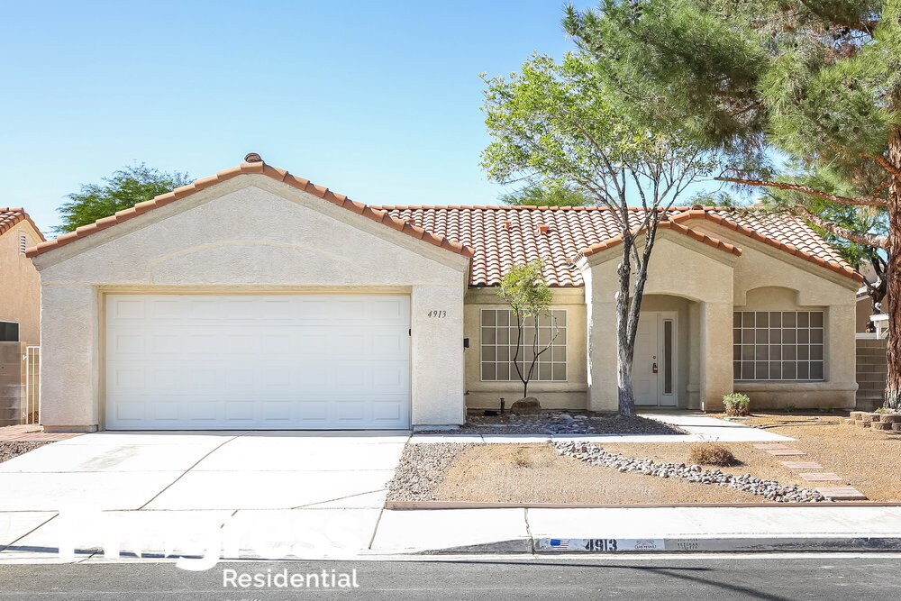 Foto principal - 4913 Wind Break Ln