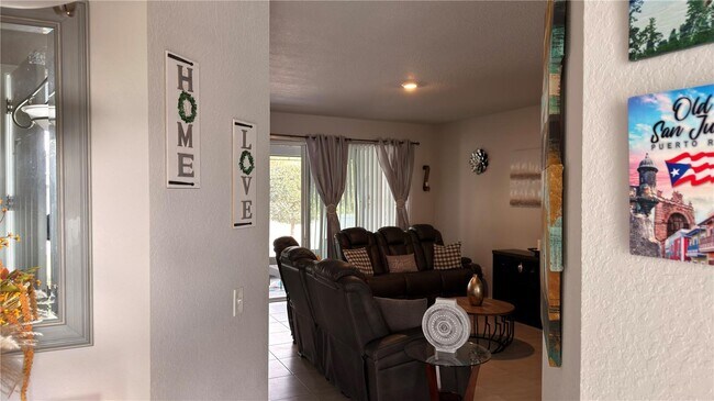 Foto del edificio - 358 Hibiscus Dr