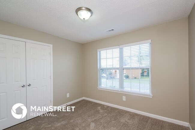 Foto del edificio - 1005 Briarberry Ln