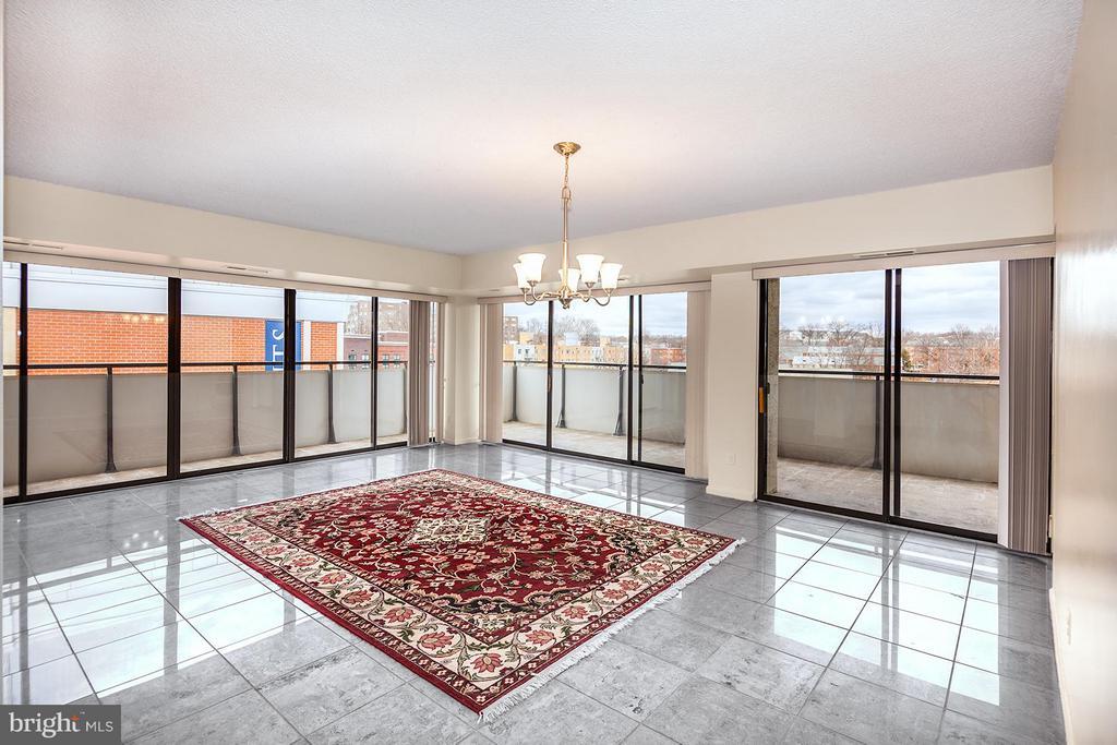 Foto principal - 5300 Columbia Pike