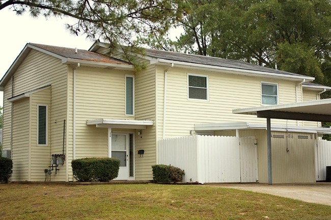 McNair Terrace Exterior - Fort Gordon Family Homes