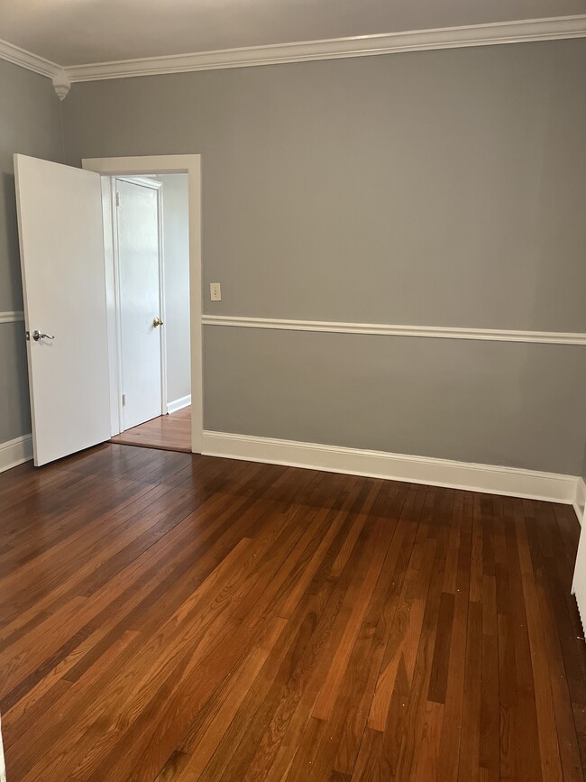 Bedroom - 1727 Madison Ave