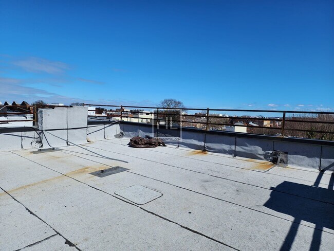 Foto del edificio - MALCOLM X BOULEVARD