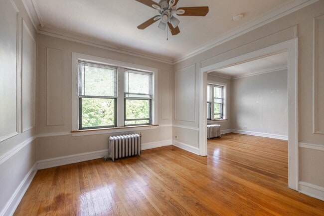 Building Photo - 4519 N Paulina St
