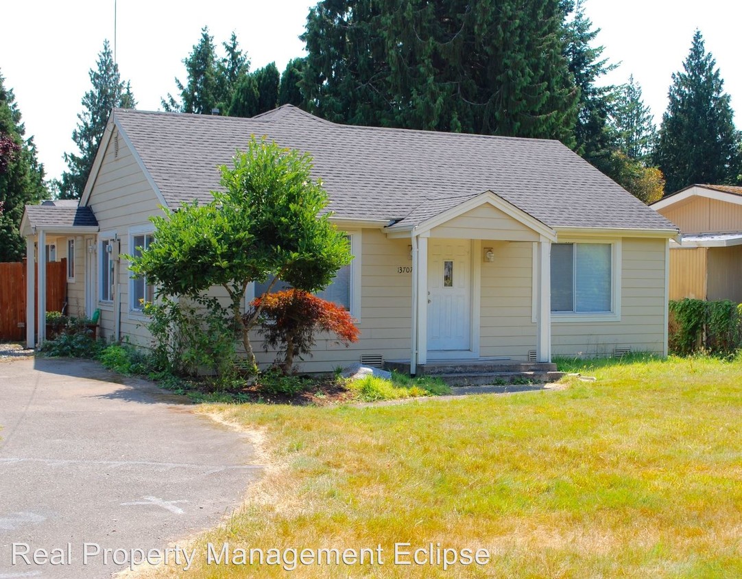 Primary Photo - 3 br, 2 bath House - 13707 Beverly Park Road