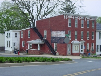 Building Photo - 186 W Main St