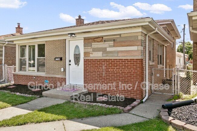 Foto del edificio - 7704 McVicker Ave