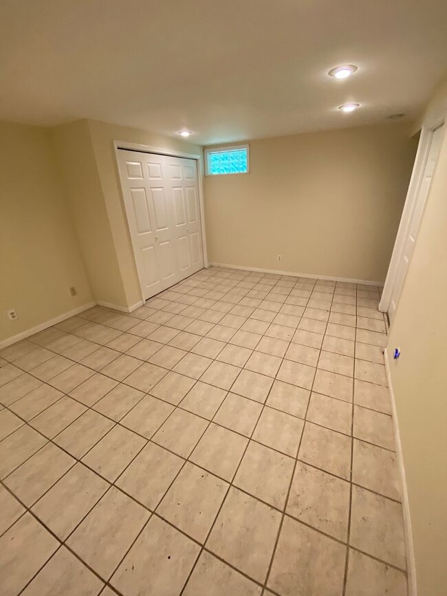 Building Photo - Cozy Single-Family Home in Fort Wright