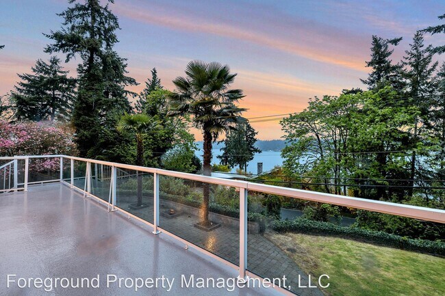 Building Photo - 5 br, 3 bath House - 3040 90th Pl SE