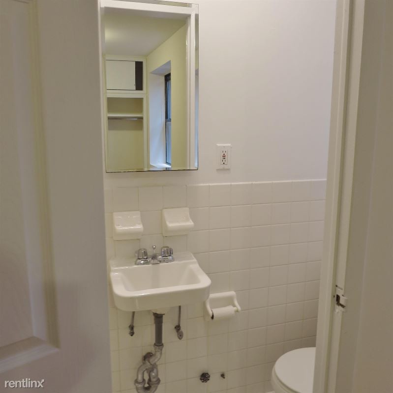Foto del edificio - 3 E 82nd St