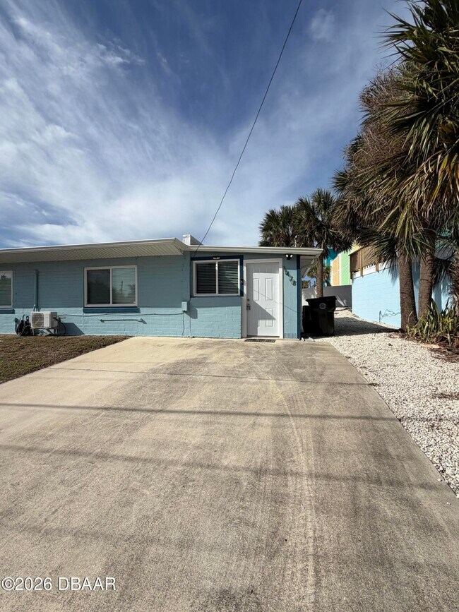 Building Photo - 147 Lindley Rd