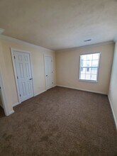 Building Photo - Lake Princess Anne Apartments