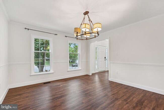 Foto del edificio - 1291 Mason Mill Ct