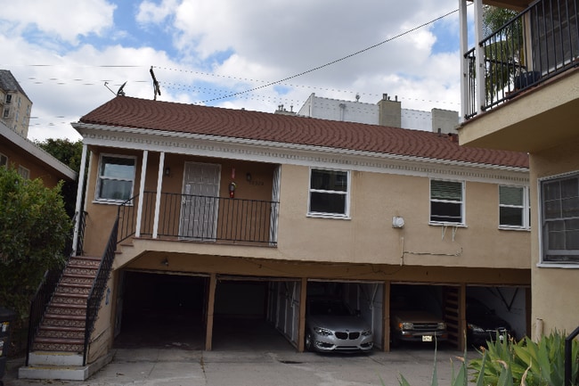 Building Photo - 1807-18011 Grace Ave