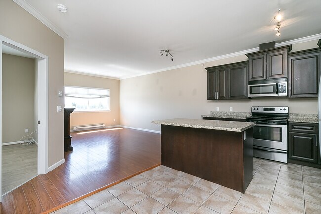 Photo du bâtiment - 22363 Selkirk Ave