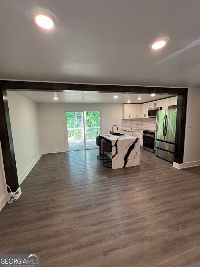 Foto del edificio - 7600 Suwannee Ct