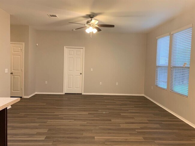 Foto del edificio - 4610 Belfield Ln