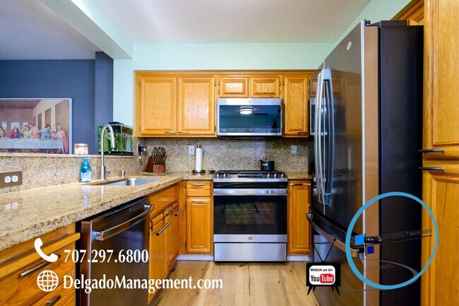 Foto del edificio - Benicia Marina! Gorgeous townhome availabl...