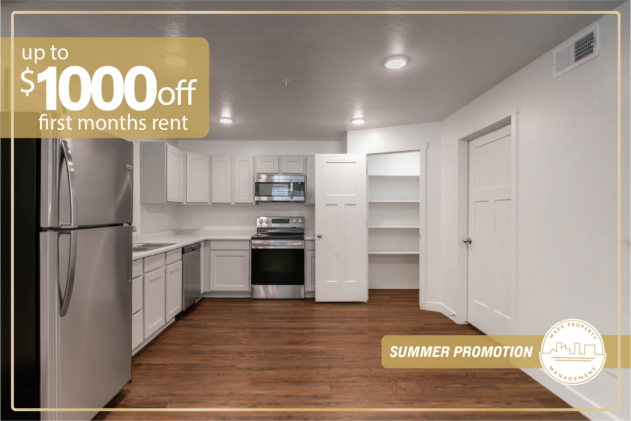 Foto principal - Up to $1000 Off First Month! Modern 3rd-St...