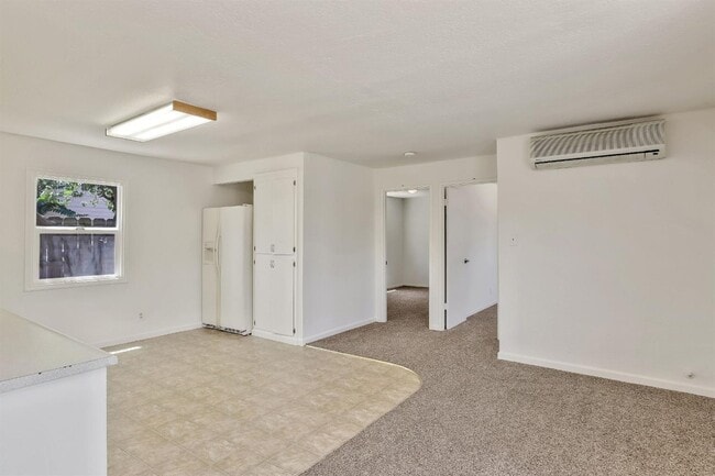 Foto del edificio - 525 N Grant Ave
