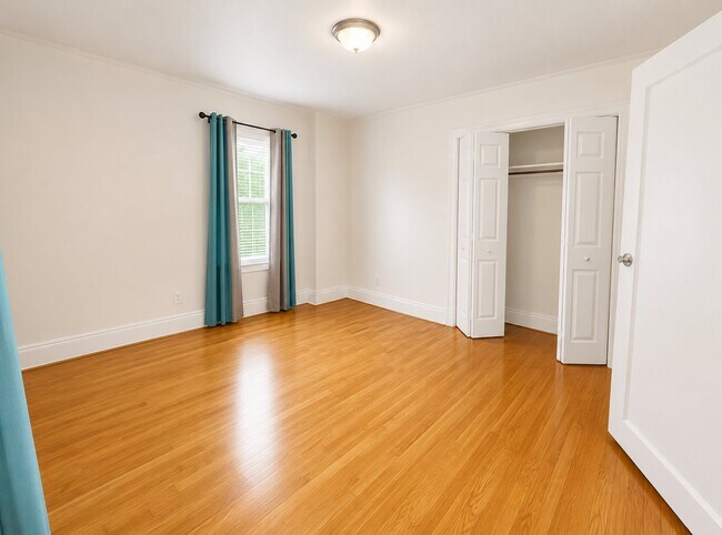 Foto del edificio - 630 E 222nd St