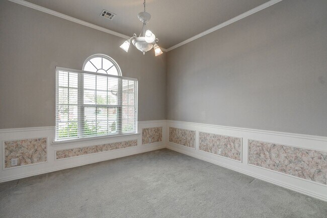 Building Photo - Beautiful 3-bedroom 2 bath Home in Springd...