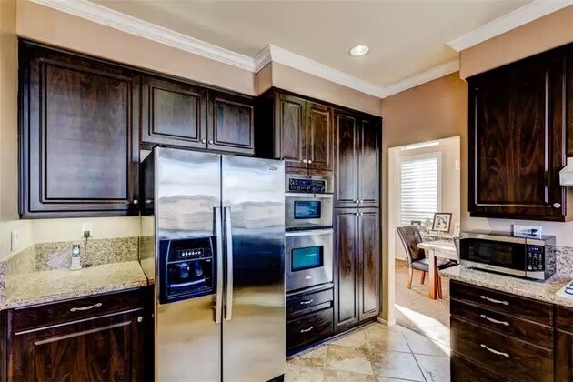 Building Photo - 5199 Carmento Dr