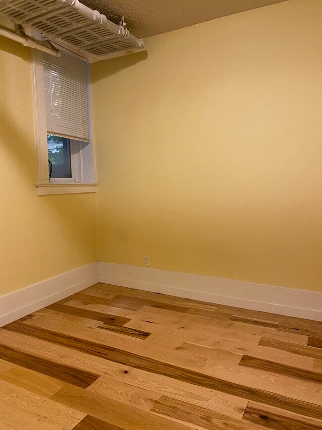 Photo du bâtiment - Charming One-Bedroom in Heritage Building ...