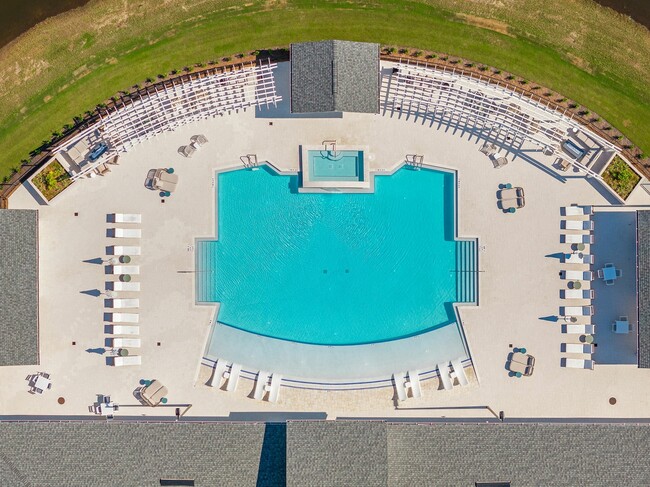 Clubhouse and Pool - Emerald Park