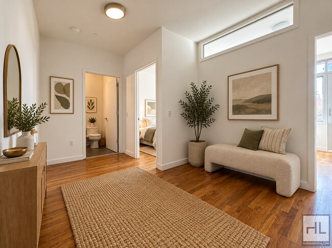 Building Photo - Bushwick 2-Bed 1-Bath With Balcony