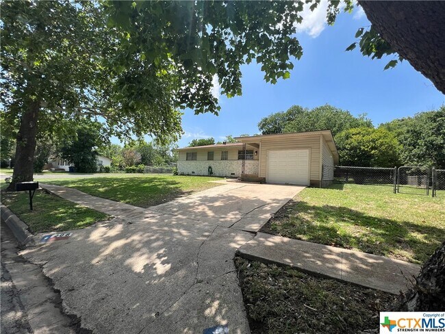 Foto del edificio - 208 Easy St