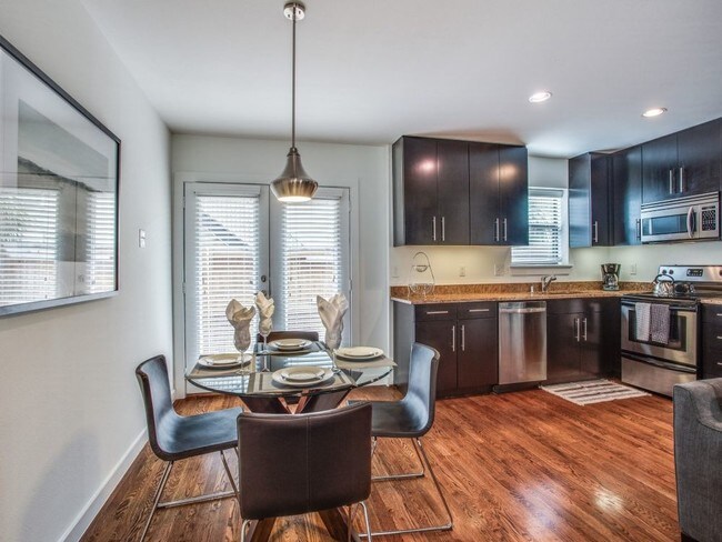 newly updated furnished condo apartment for rent in dallas tx