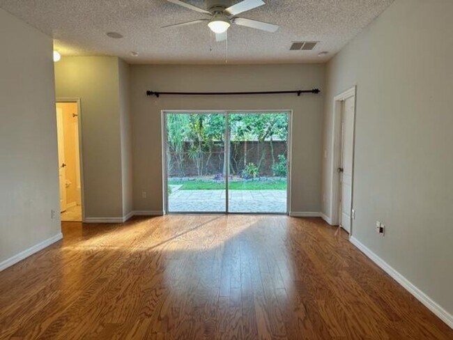Foto del edificio - Nice 4/2 Single Family Home in East Orlando