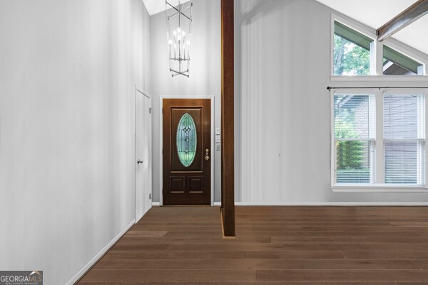 Foto del edificio - 155 Lakeview Ridge W