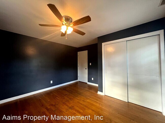 Foto del edificio - 4 br, 2.5 bath House - 2705 Lake Club