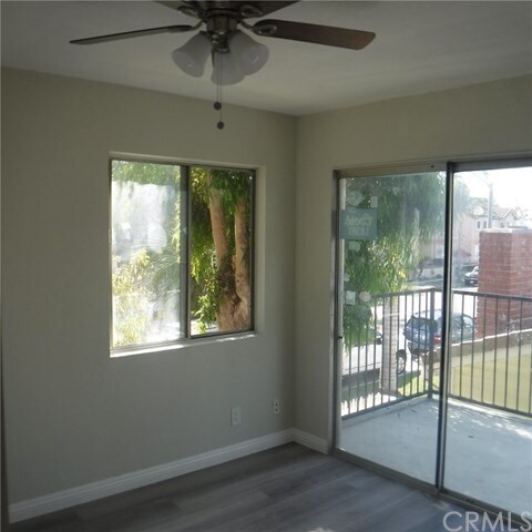 Foto del edificio - 221 10th St