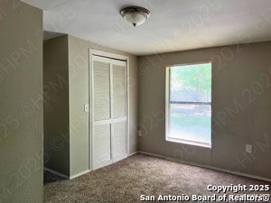 Building Photo - 550 Lincolnshire Dr