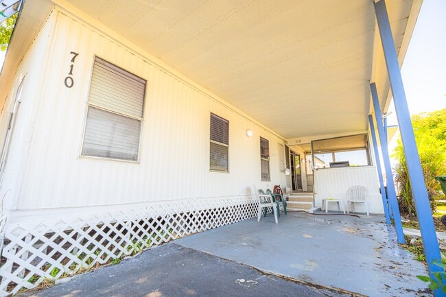 Building Photo - 710 NW 217th Way
