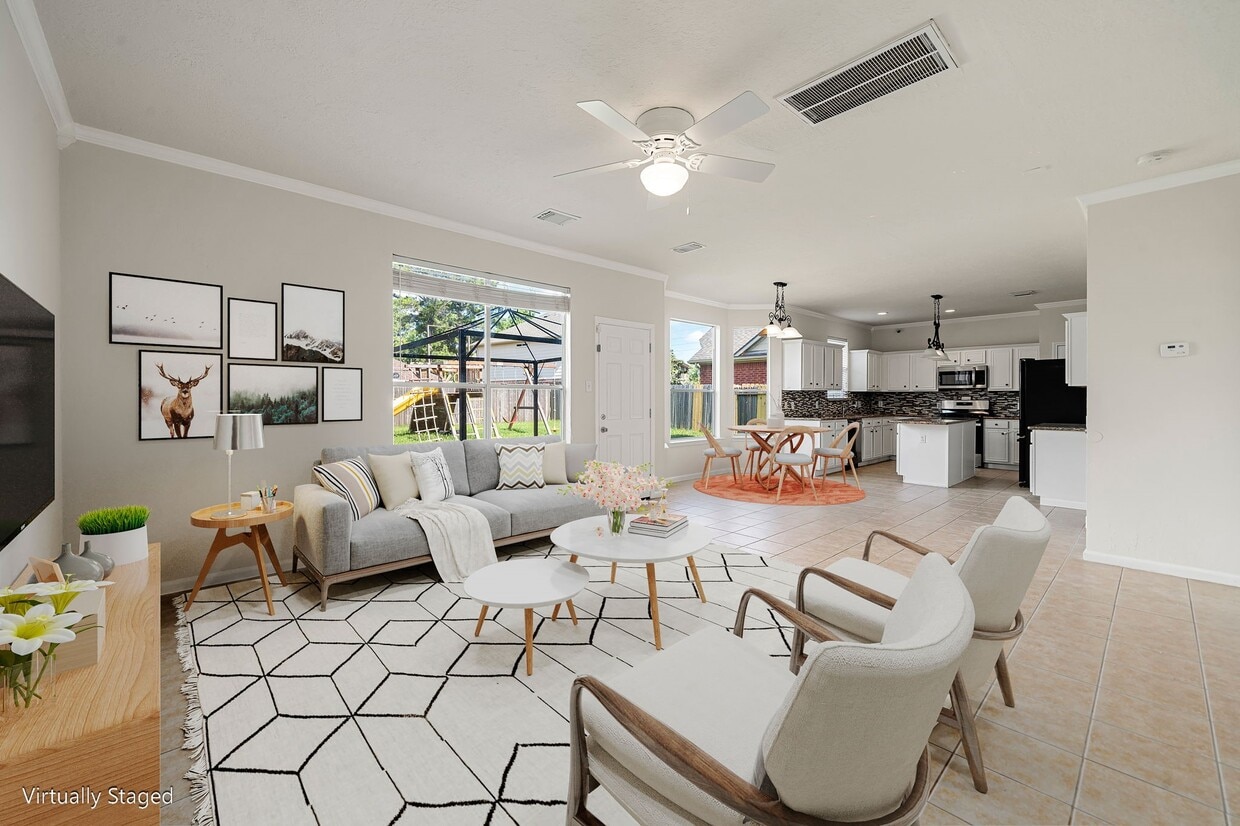 Primary Photo - 11810 Hueco Tanks Dr