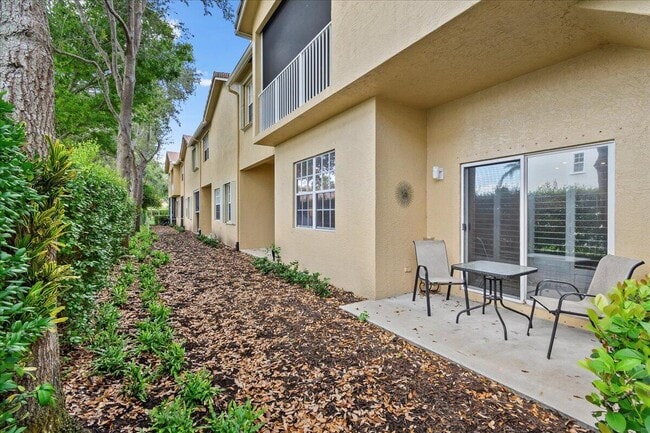 Foto del edificio - 160 Village Blvd