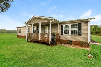 Building Photo - 264 Rowan Rd