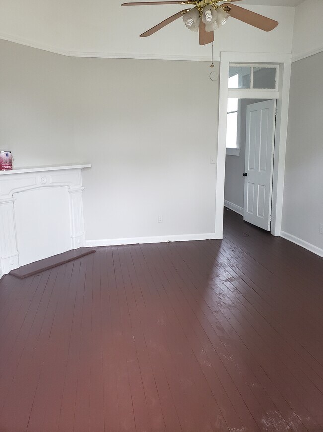 Livingroom - 2330 Frenchmen St