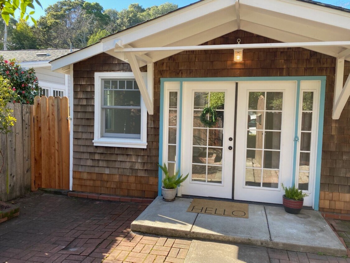 Foto principal - 2 br, 2 bath House - 71 Willow Ave